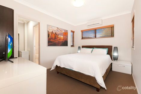 Property photo of 3/381 Bennetts Road Norman Park QLD 4170