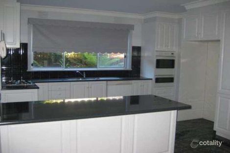 Property photo of 72 Village Drive Dingley Village VIC 3172