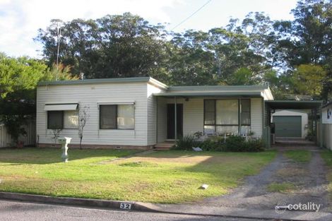 Property photo of 32 Marlborough Place Berkeley Vale NSW 2261