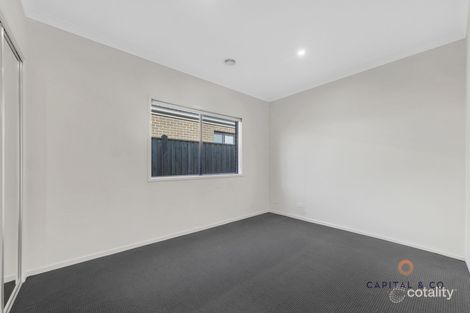 Property photo of 52 Errol Boulevard Mickleham VIC 3064