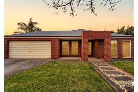 59 Mcswain Rd, Echuca, VIC 3564