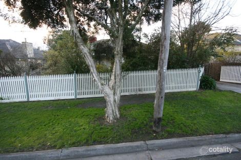 64 Viviani Cres, Heathmont, VIC 3135