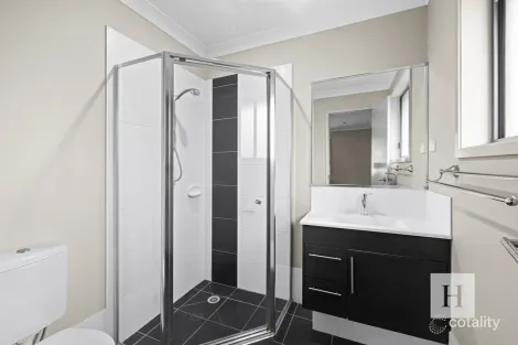 Property photo of 45 Wakool Crescent Woongarrah NSW 2259