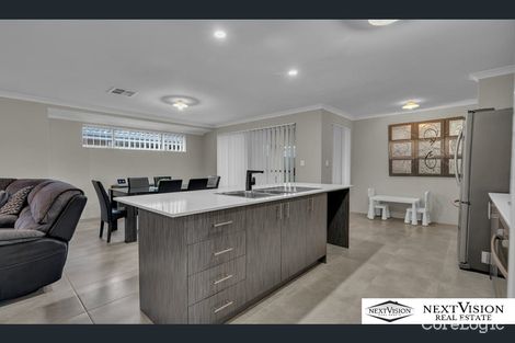 Property photo of 12 Aquamarine Parade Treeby WA 6164