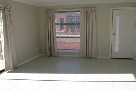 Property photo of 16/20-22 Roslyn Park Drive Harkness VIC 3337