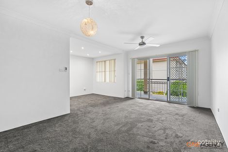 Property photo of 2/27 Bluegum Way Menai NSW 2234