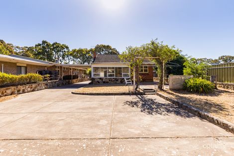 1 Ashmore Rd, Bellevue Heights, SA 5050