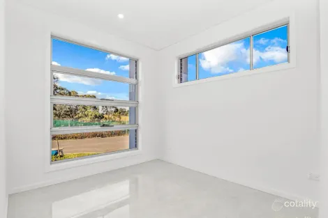 Property photo of 19 Aquarius Way Box Hill NSW 2765