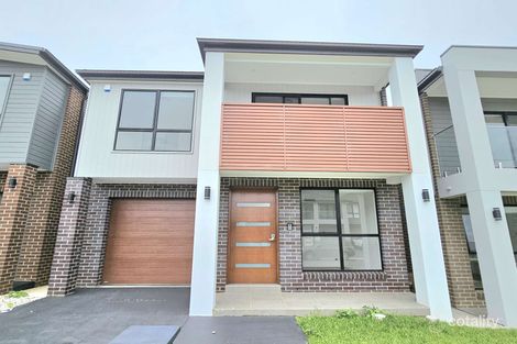 16 Grandeur Pde, Riverstone, NSW 2765