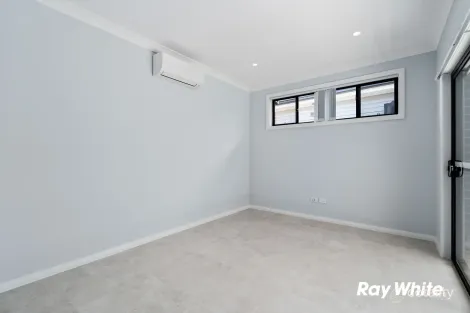 Property photo of 5 Merton Street Dean Park NSW 2761