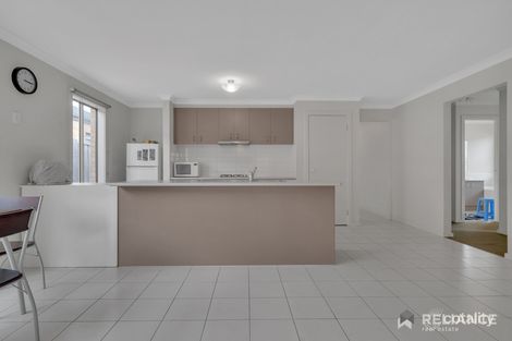 Property photo of 34 Marlin Crescent Point Cook VIC 3030