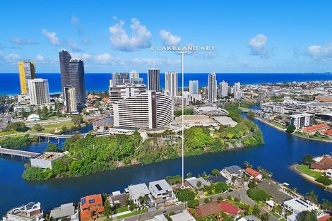 Property photo of 8 Lakeland Key Broadbeach Waters QLD 4218