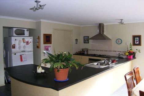 Property photo of 4 St Annes Crescent Berwick VIC 3806