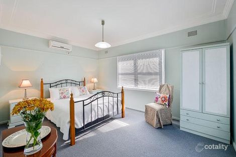 Property photo of 40 Lethbridge Street Penrith NSW 2750
