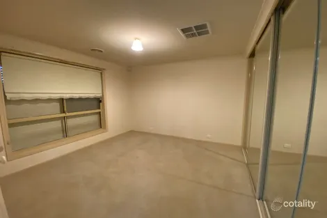 Property photo of 10 Bisque Court West Wodonga VIC 3690