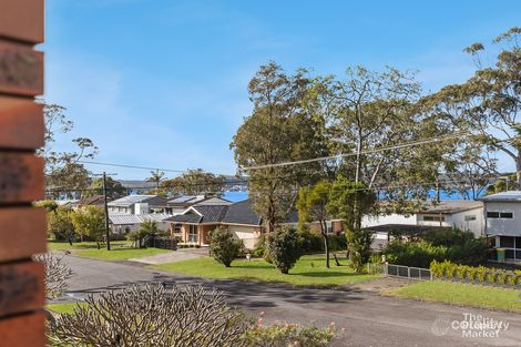 Property photo of 53 Noamunga Crescent Gwandalan NSW 2259