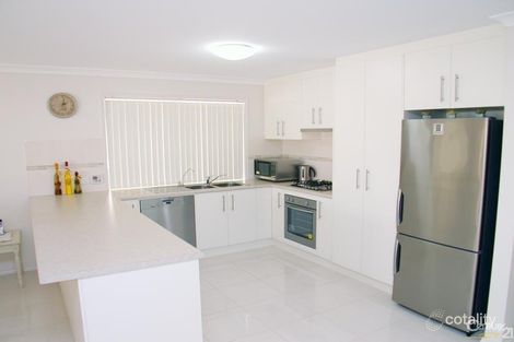 Property photo of 2 Angle Road Seaford Meadows SA 5169