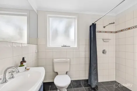 Property photo of 50 Bailey Street Belmont VIC 3216