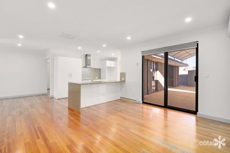 Property photo of 2 Arreton Close Willetton WA 6155