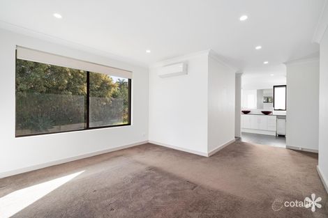 Property photo of 2 Arreton Close Willetton WA 6155