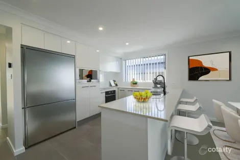 Property photo of 2/36 Vaucluse Place Parkes NSW 2870