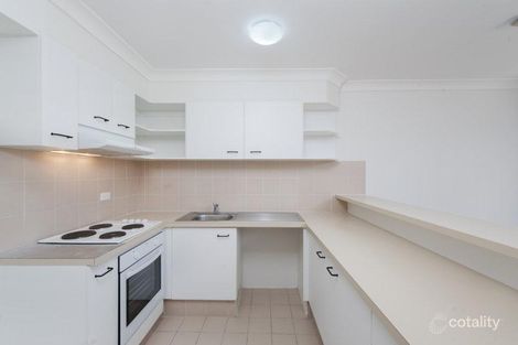 Property photo of 2/77 Government Road Labrador QLD 4215