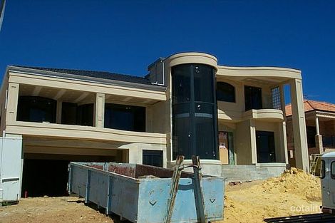 25 Lupin Way, Coogee, WA 6166