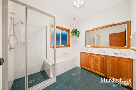 Property photo of 6 Fernleigh Close Cherrybrook NSW 2126