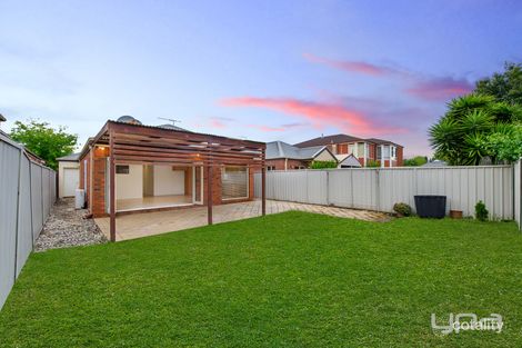 Property photo of 4 Smethwick Green Caroline Springs VIC 3023