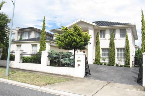 7 Donald Pl, Doncaster, VIC 3108