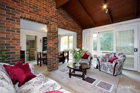 Property photo of 32 Aumann Drive Templestowe VIC 3106