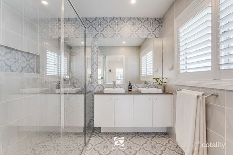 Property photo of 5 Musgrave Avenue Spring Farm NSW 2570