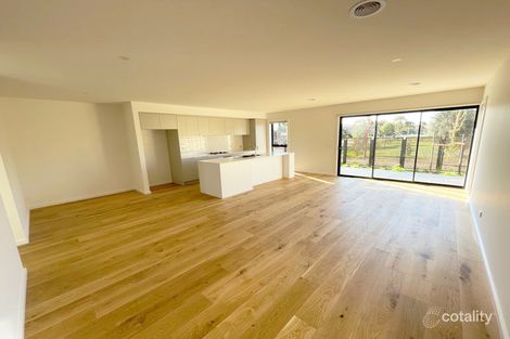 1 Chameleon Tce, Point Cook, VIC 3030