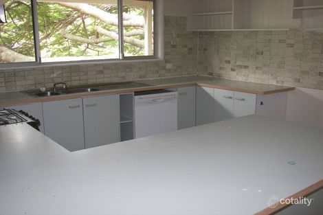 Property photo of 36 Waterview Avenue Wynnum QLD 4178