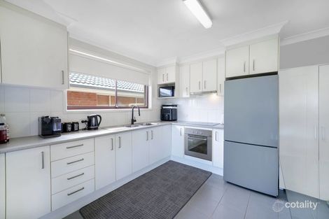 Property photo of 8 Loire Place Kearns NSW 2558