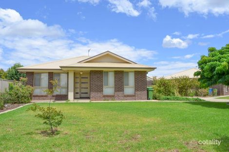 1/3 Carinya St, Glenfield Park, NSW 2650