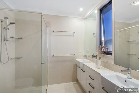 Property photo of 11/10-12 Bainbridge Street Ormiston QLD 4160