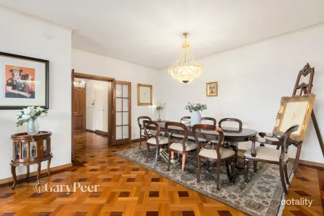 Property photo of 3 Spring Road Caulfield South VIC 3162