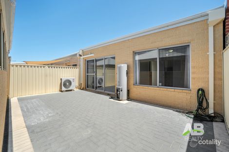 Property photo of 104 Captiva Approach Butler WA 6036