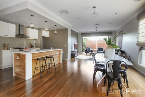 Property photo of 6 Firenze Road Greenvale VIC 3059