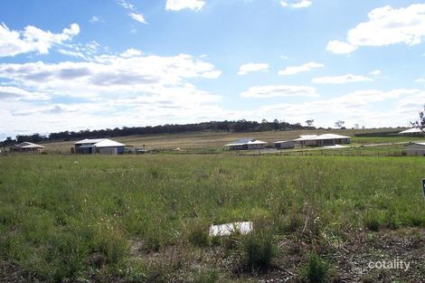 27 Corella St, Meringandan West, QLD 4352