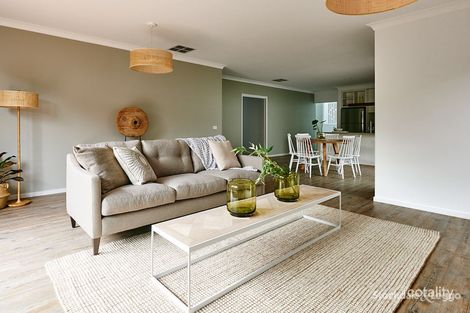 Property photo of 10 Casey Boulevard Fyansford VIC 3218