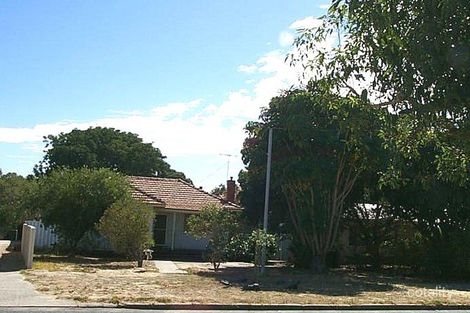 16 Stainer St, Willagee, WA 6156