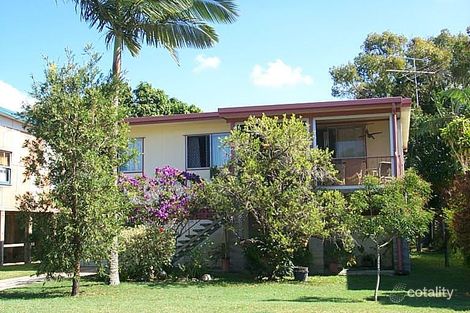 Property photo of 33 John Dory Street Taylors Beach QLD 4850