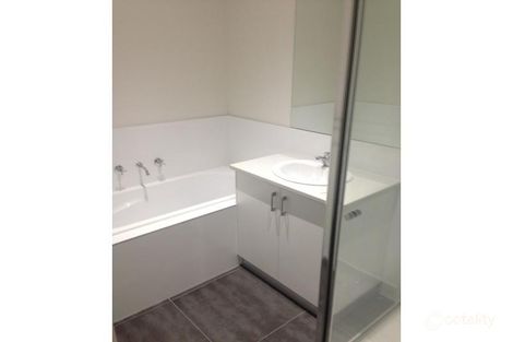 Property photo of 2/3 Bradman Street Sunshine North VIC 3020