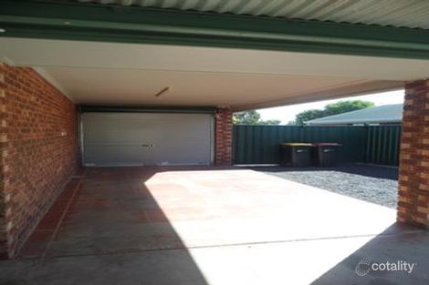 Property photo of 50 Staal Crescent Emerald QLD 4720