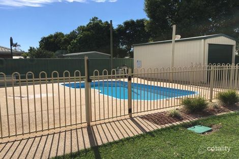 Property photo of 50 Staal Crescent Emerald QLD 4720