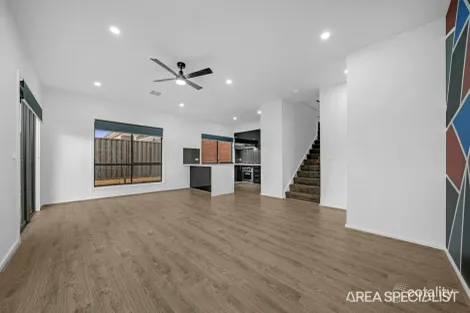 Property photo of 1 Veltins Way Strathtulloh VIC 3338