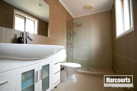 Property photo of 3 George Bass Avenue Endeavour Hills VIC 3802