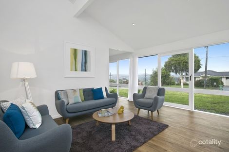 Property photo of 43 Struan Avenue Mooroolbark VIC 3138